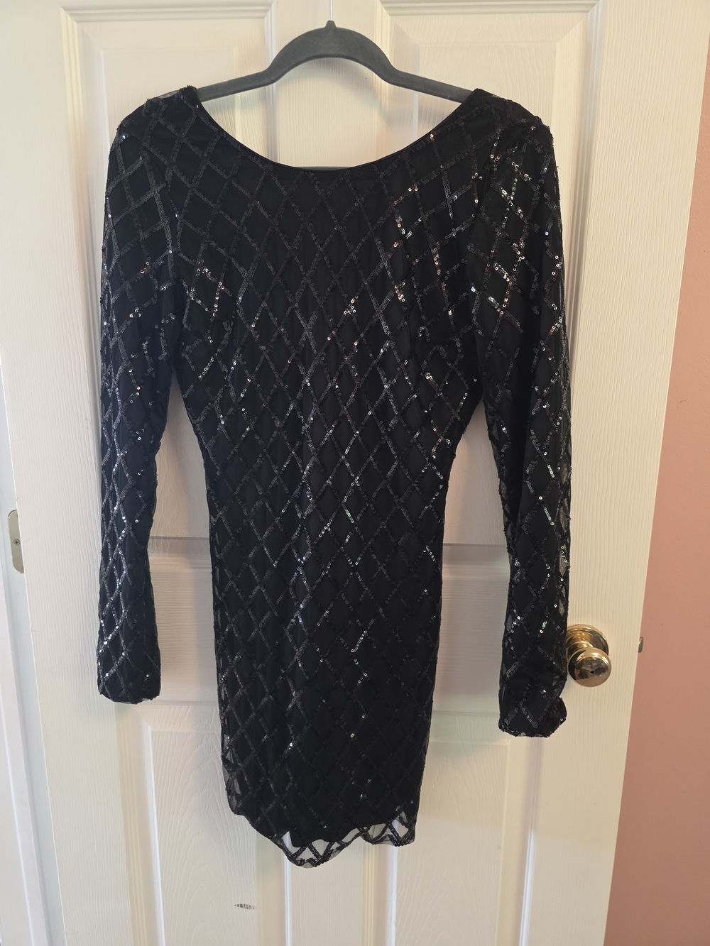 Forever 21 Black Sequin Long Sleeve Bodycon Dress